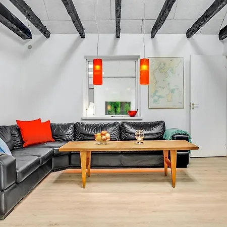 4 Bedroom Lovely In *