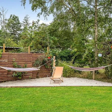 4 Bedroom Lovely In 펜션 *